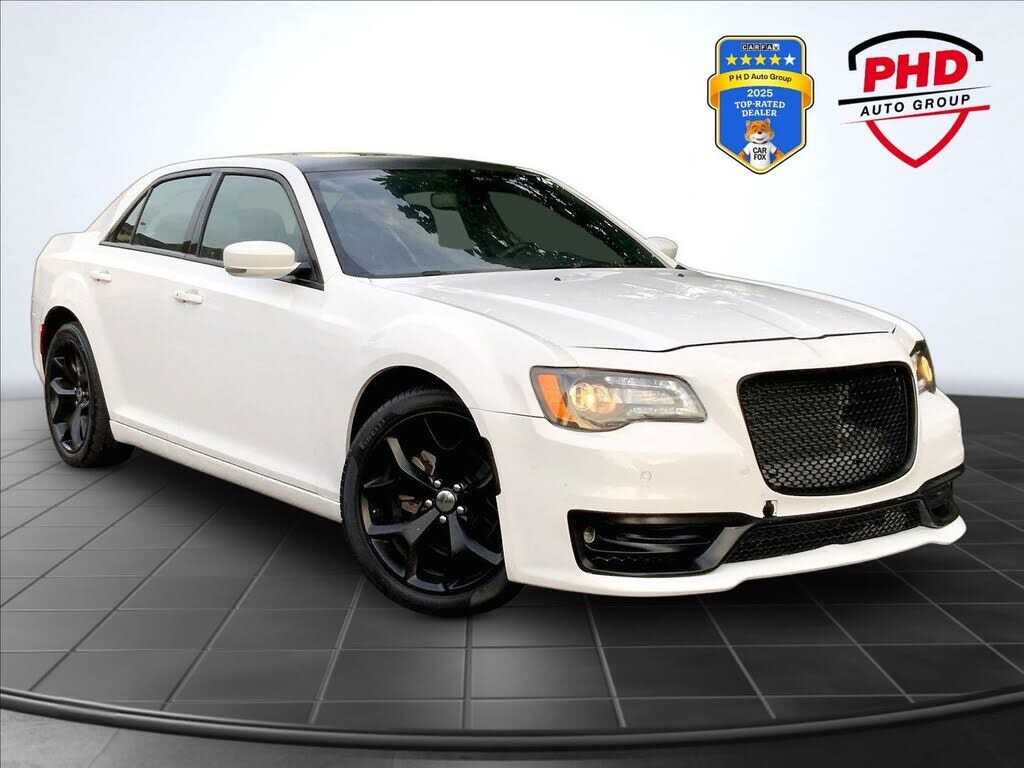 2023 CHRYSLER 300