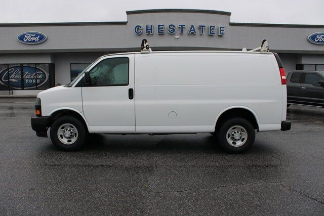 2019 CHEVROLET Express