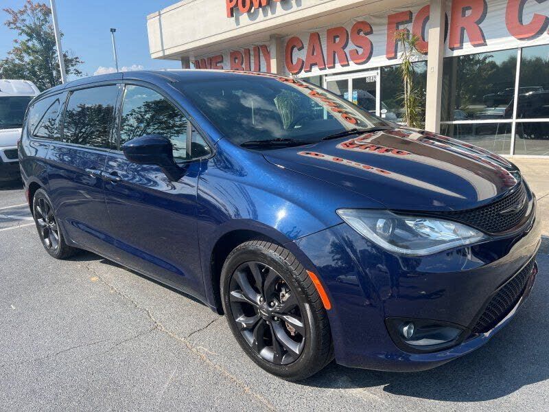 2020 CHRYSLER Pacifica