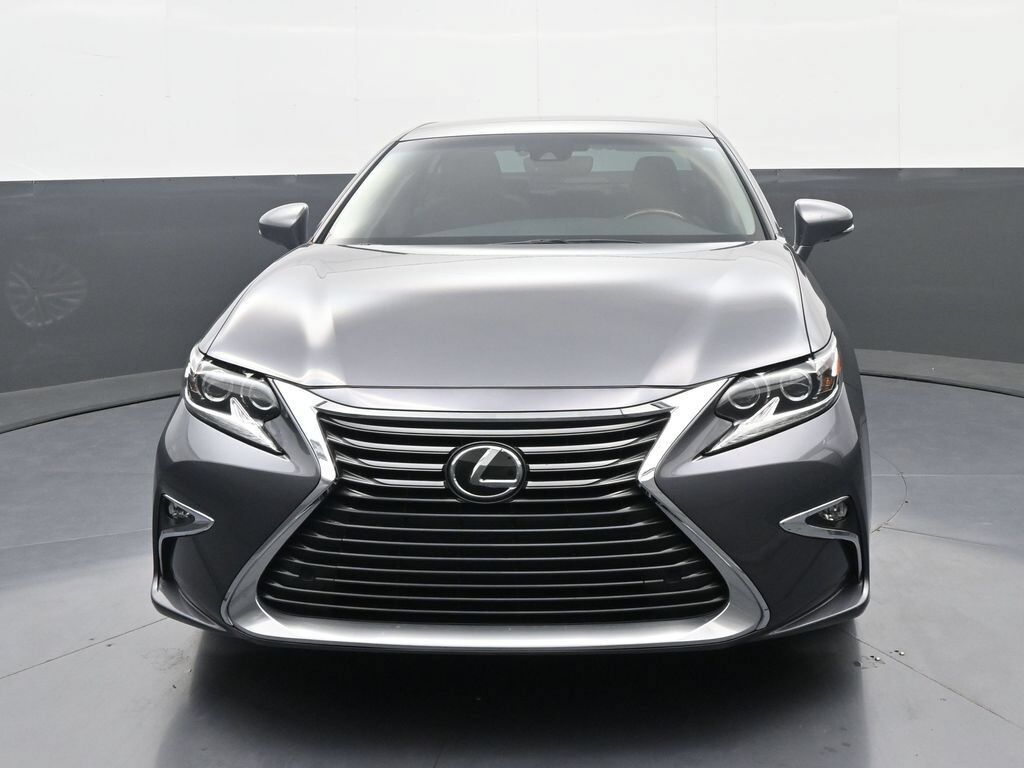 2018 Lexus ES