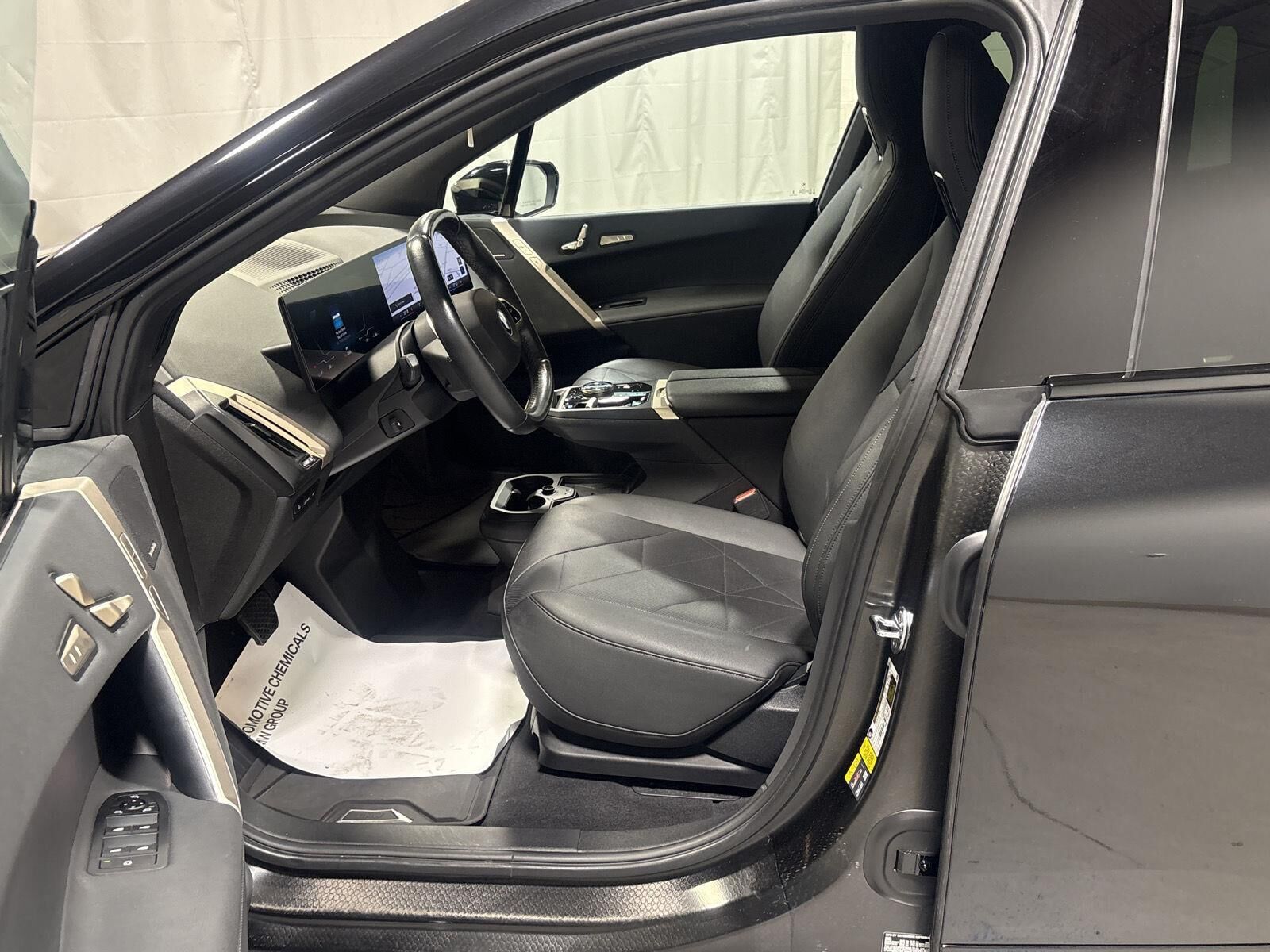 2024 BMW iX