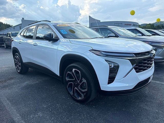 2024 CHEVROLET Trax
