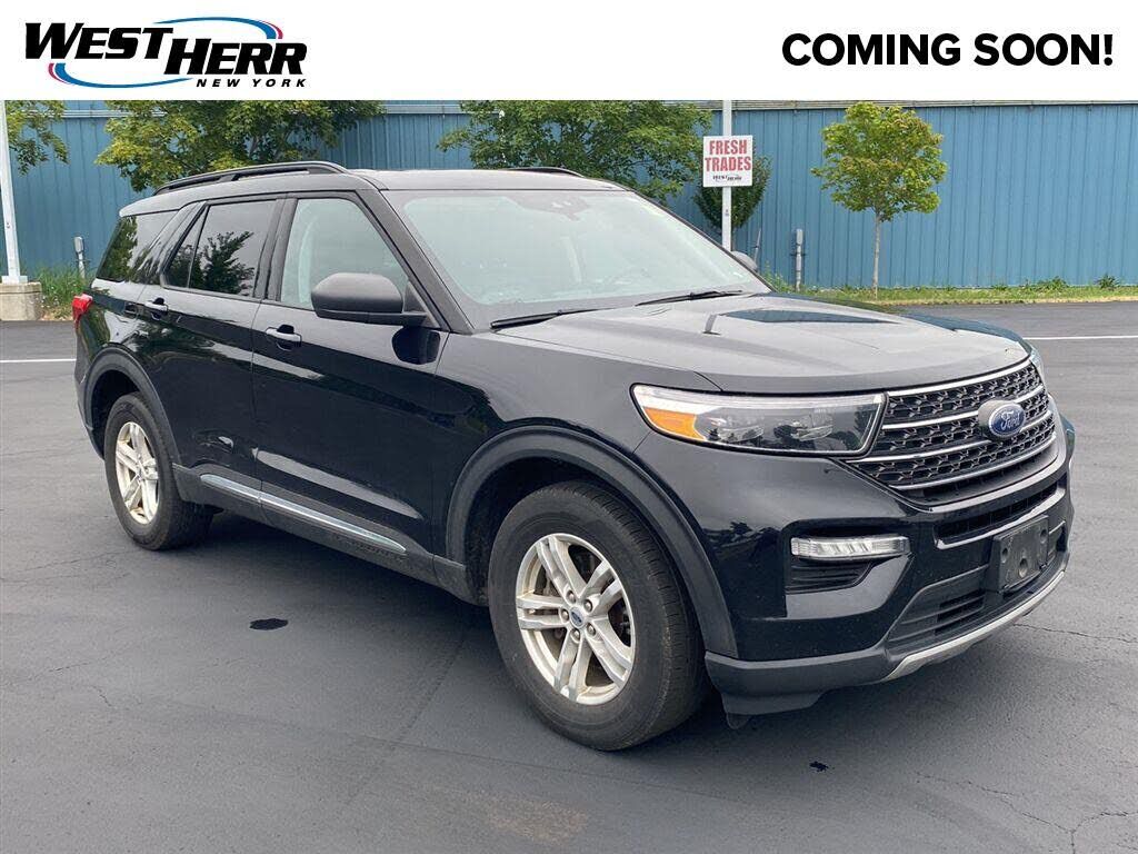 2022 FORD Explorer