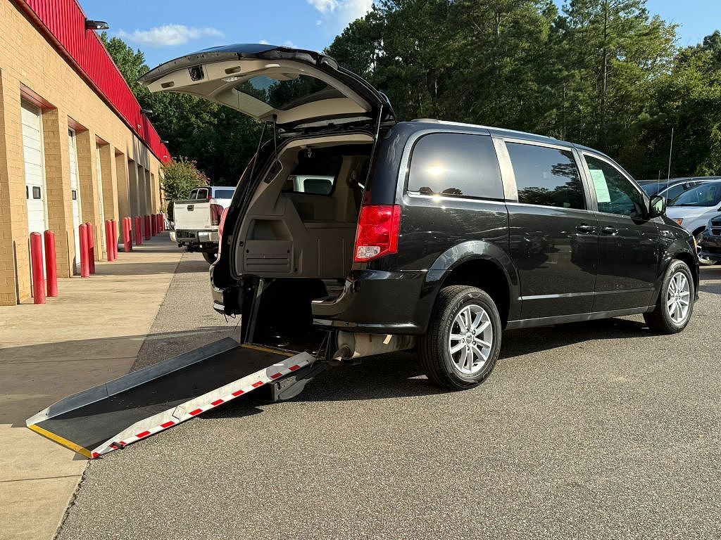 2020 DODGE Grand Caravan