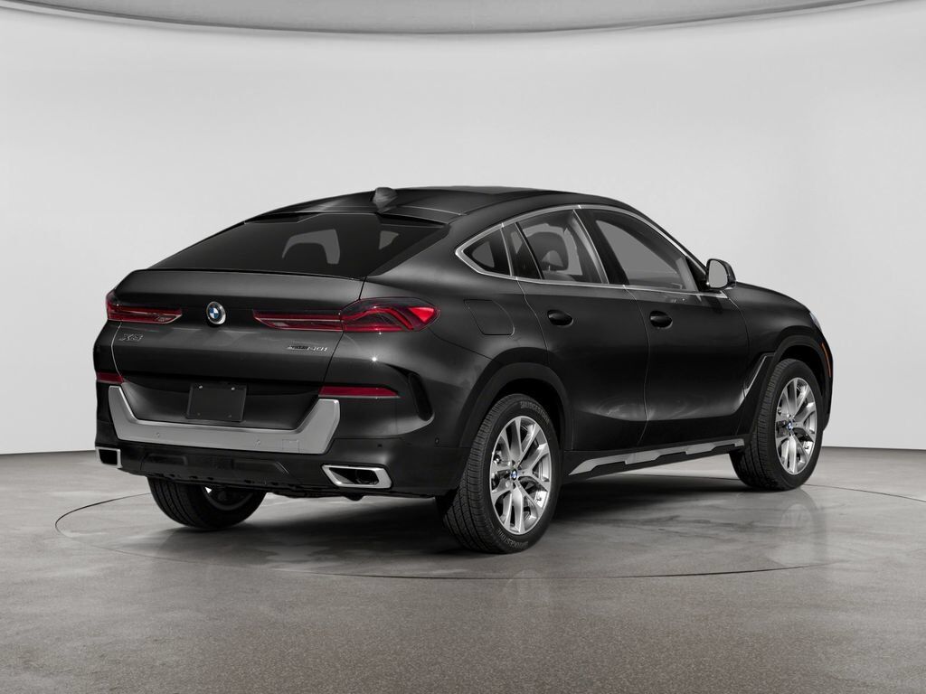 2022 BMW X6
