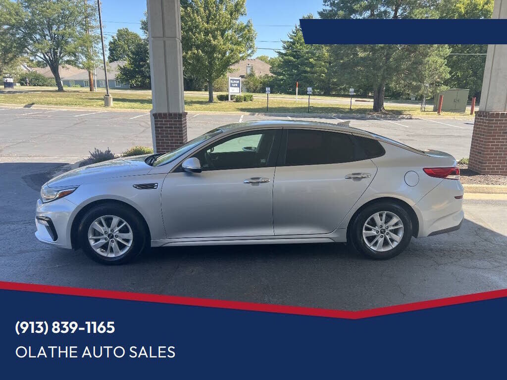 2019 KIA Optima