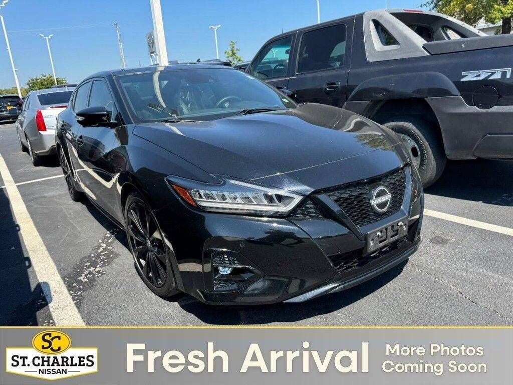 2023 NISSAN Maxima
