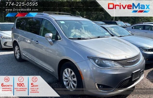 2019 CHRYSLER Pacifica