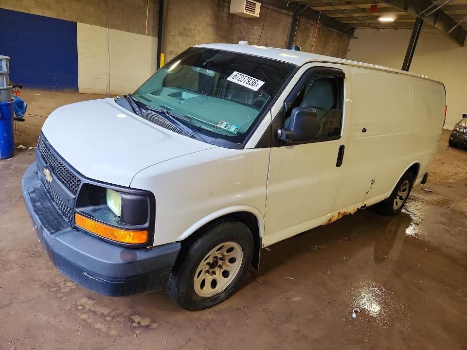 2014 CHEVROLET Express