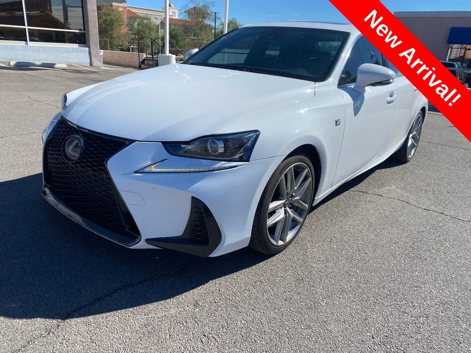 2017 LEXUS IS