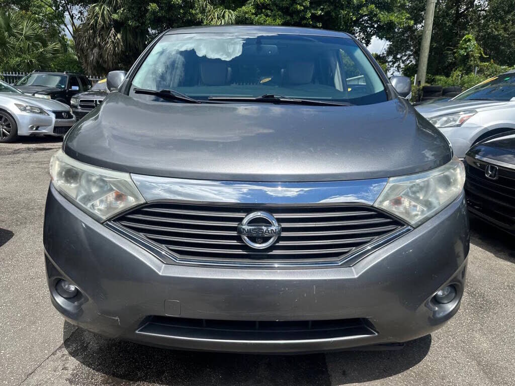 2015 NISSAN Quest