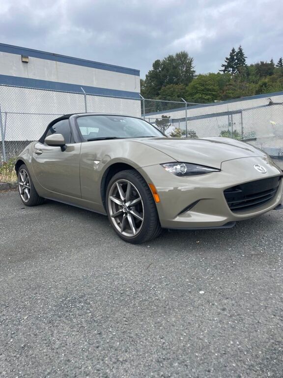 2023 MAZDA MX-5