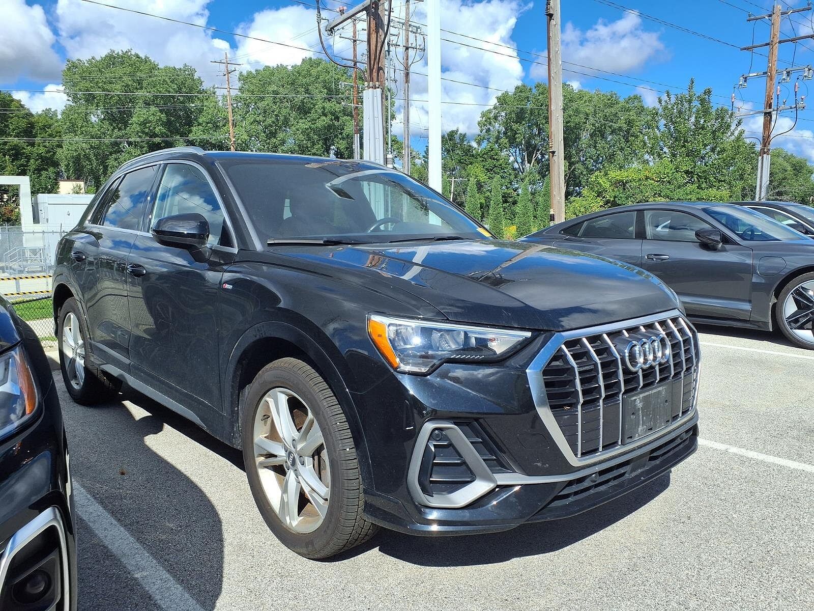 2020 AUDI Q3