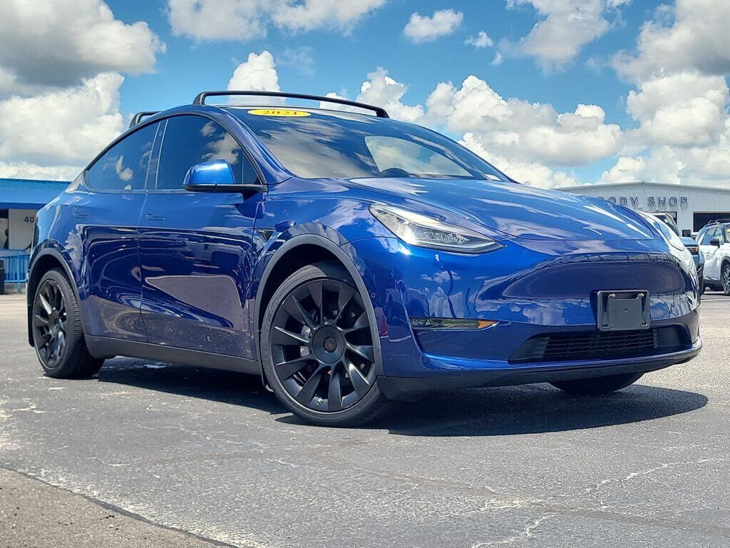 2021 TESLA Model Y