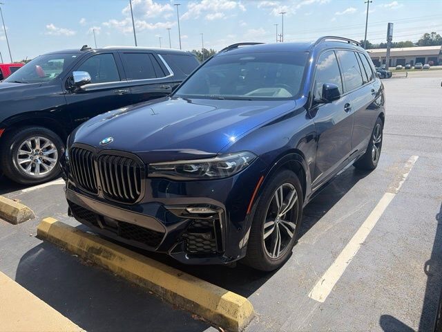 2021 BMW X7