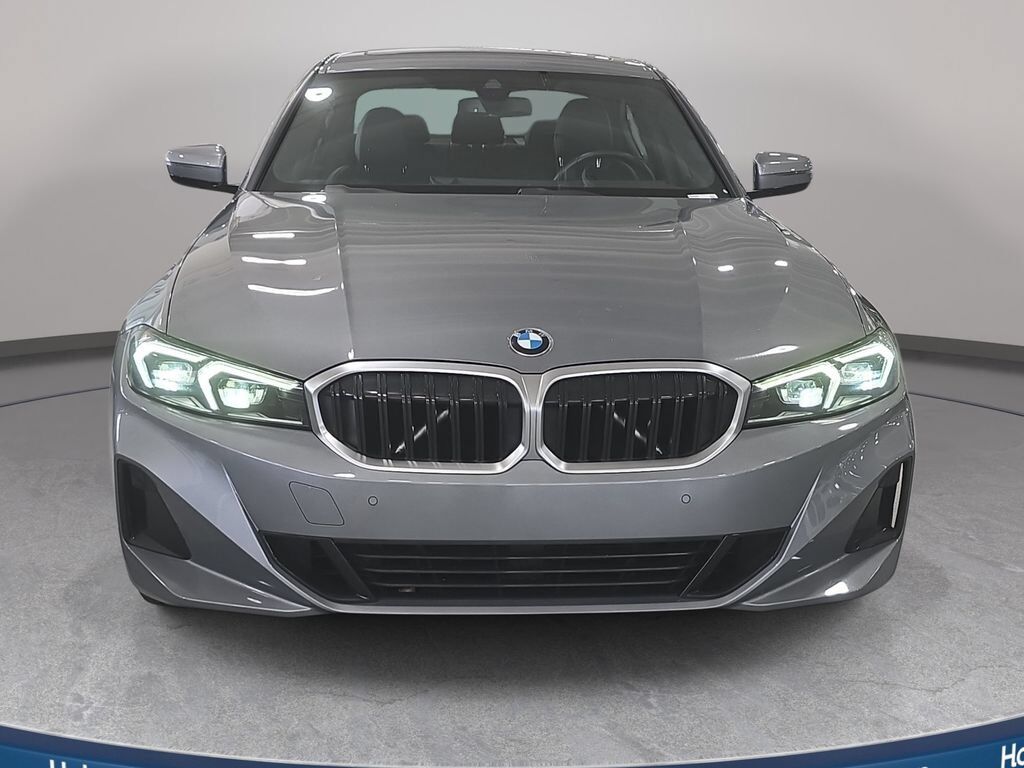 2023 BMW 330i