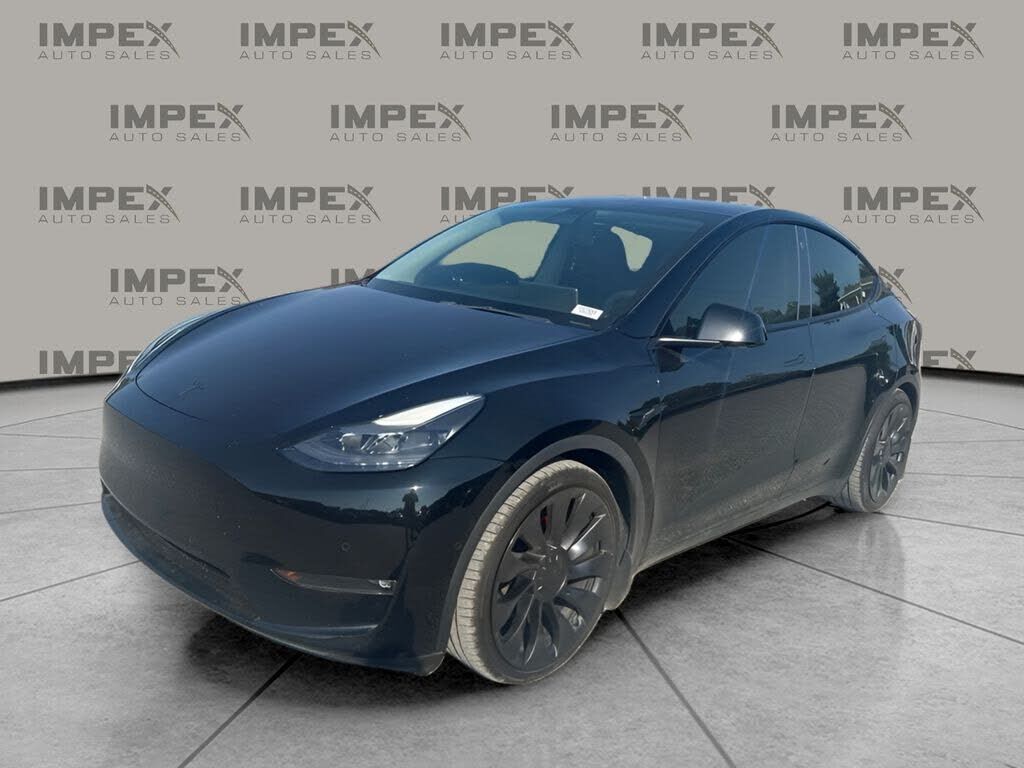 2022 TESLA Model Y