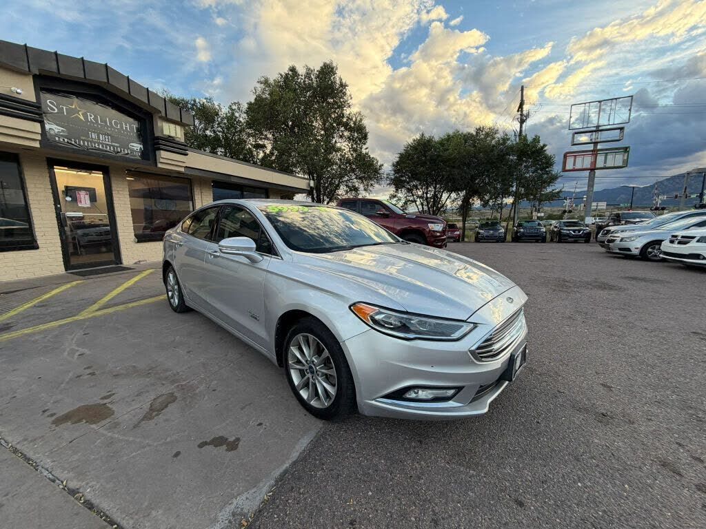 2017 FORD Fusion