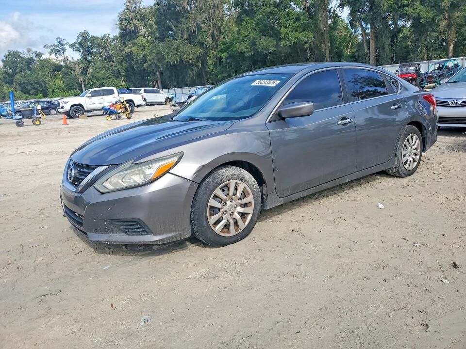 2017 NISSAN Altima