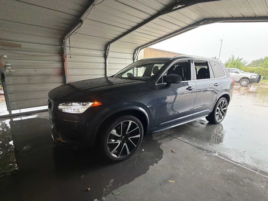 2020 VOLVO XC90