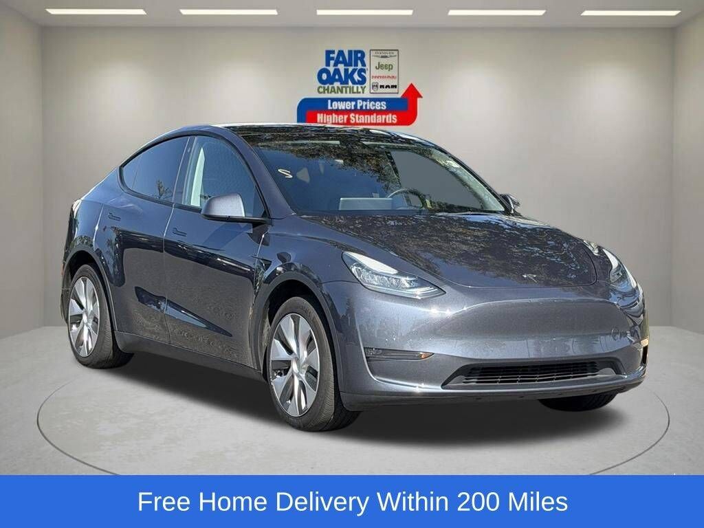 2023 TESLA Model Y