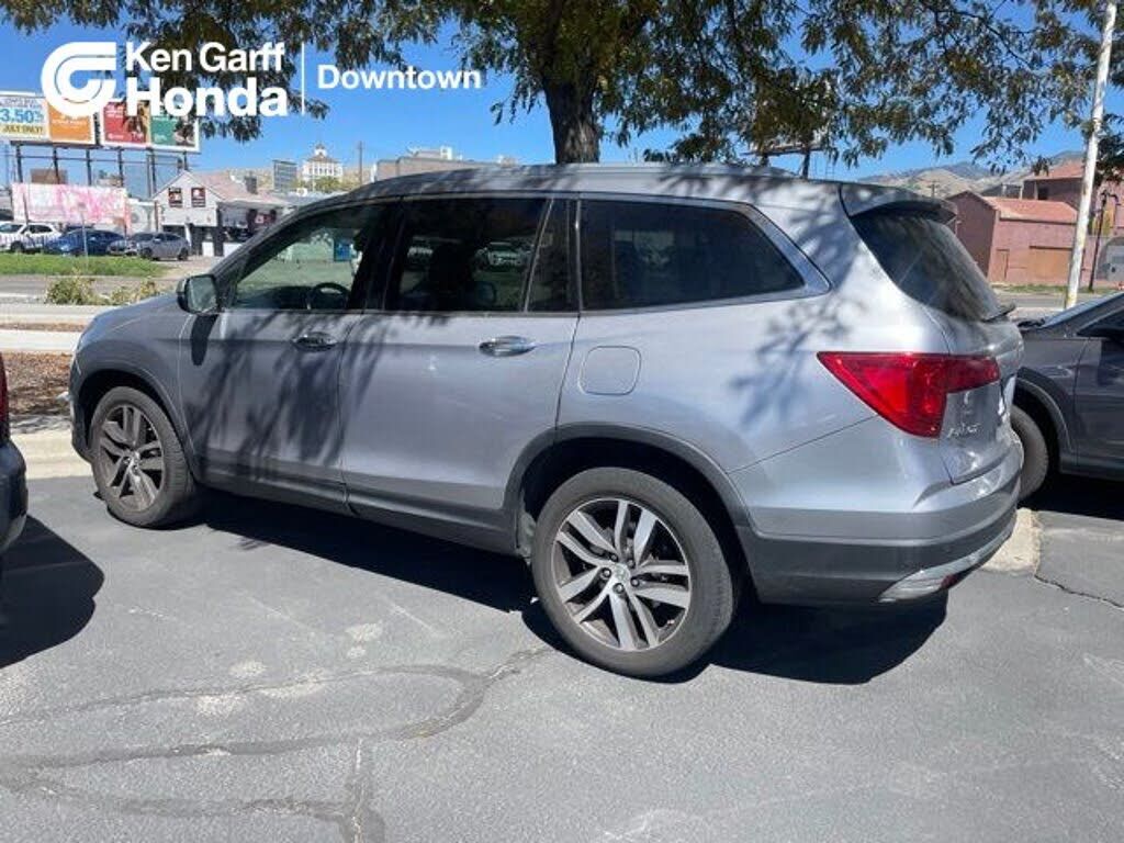 2016 HONDA Pilot