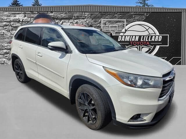 2016 TOYOTA Highlander