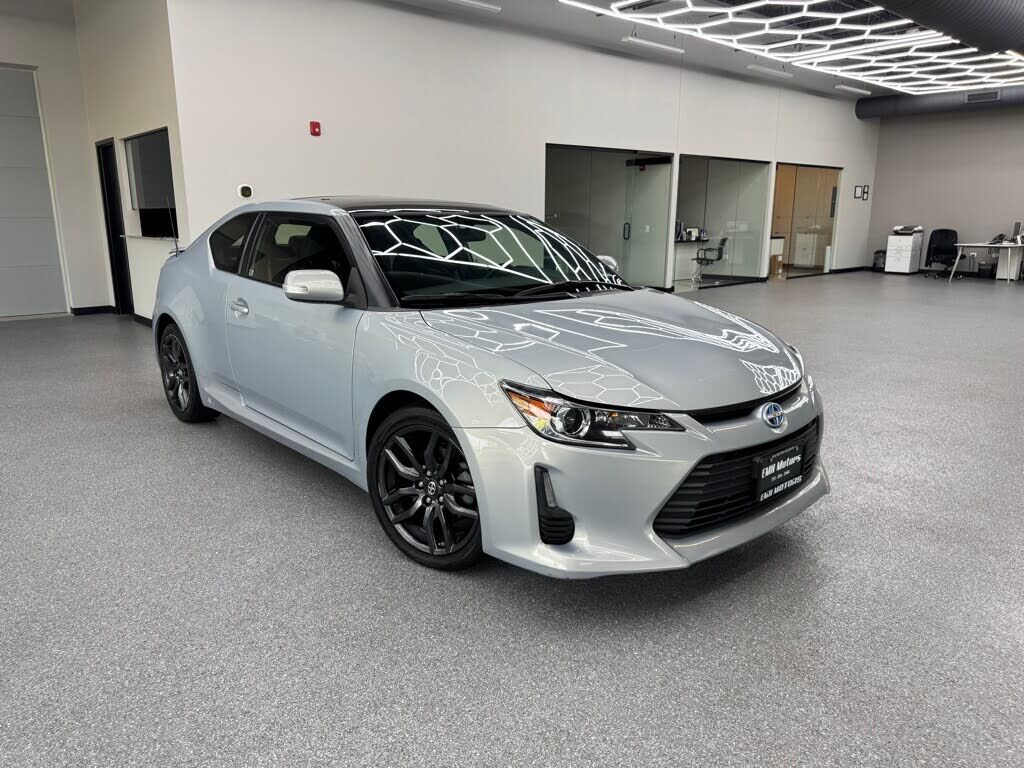 2014 TOYOTA SCION