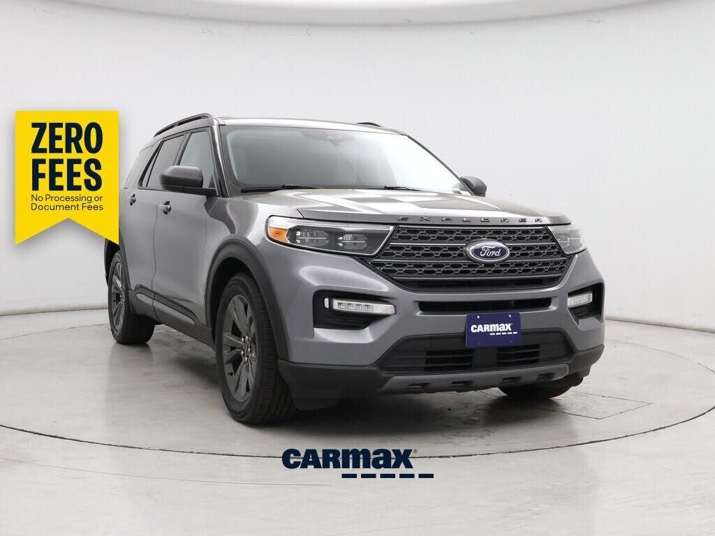 2021 FORD Explorer