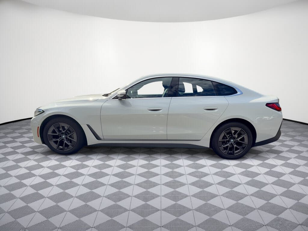 2024 BMW i4