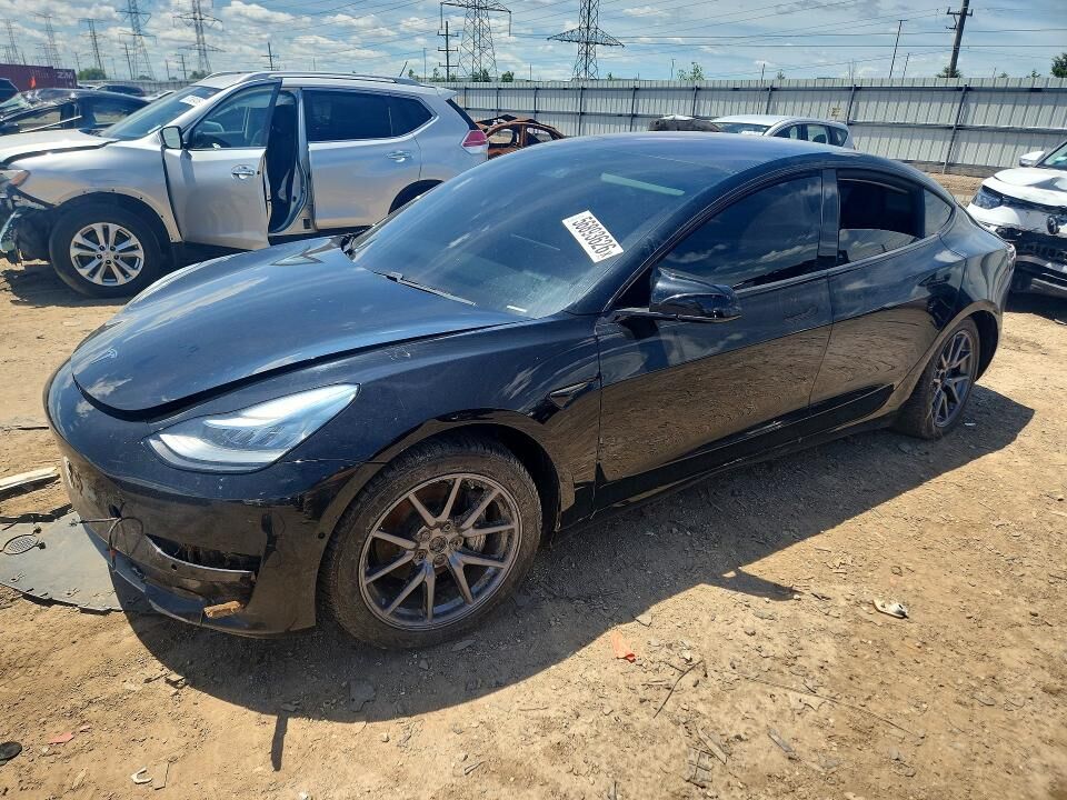 2018 TESLA Model 3