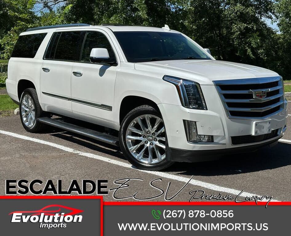 2019 CADILLAC Escalade ESV
