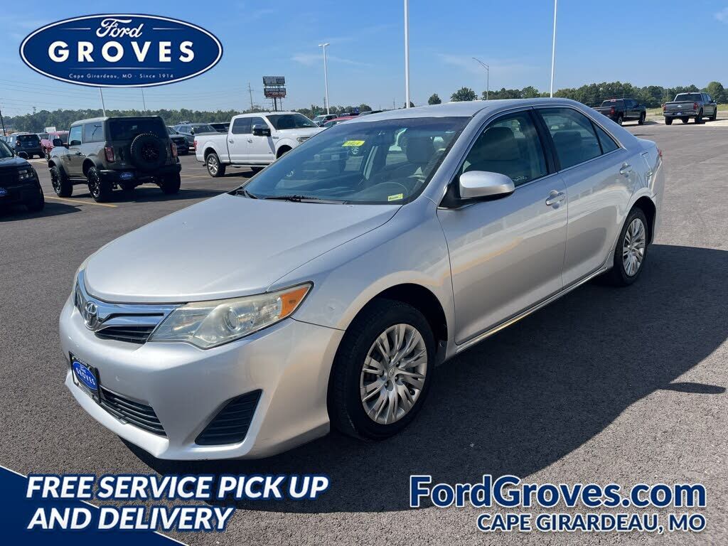 2012 TOYOTA Camry