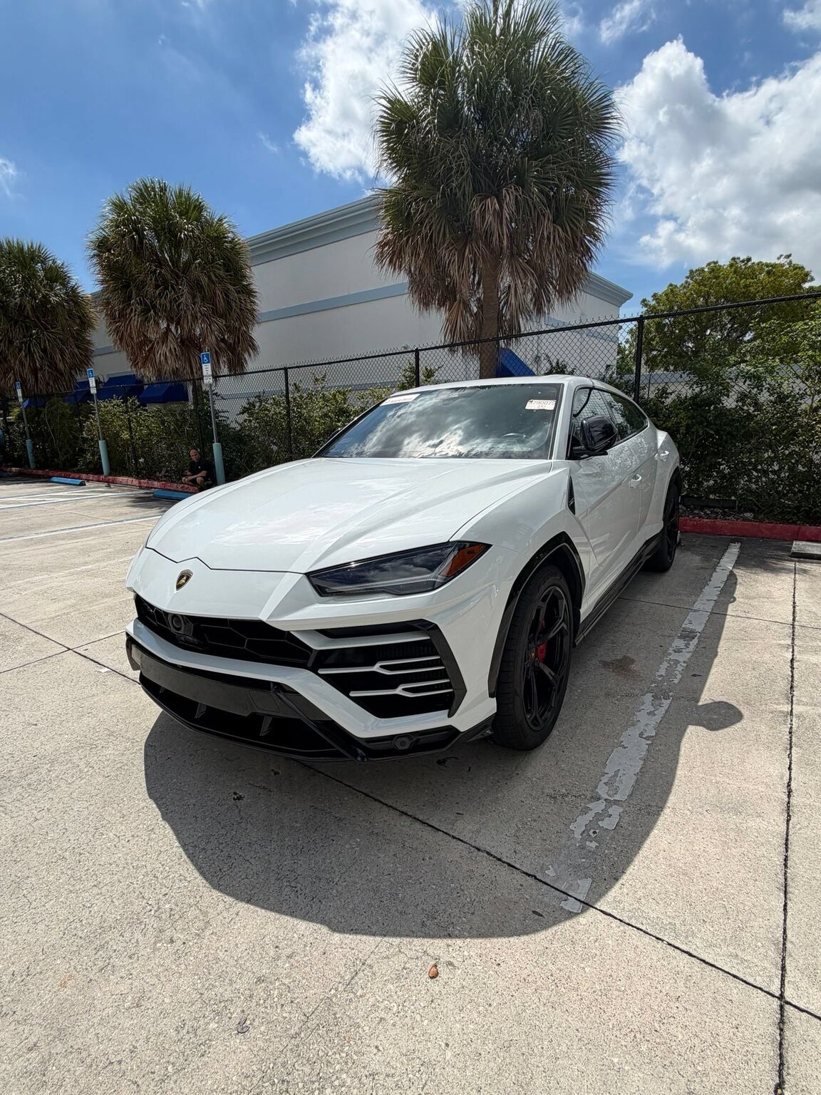 2021 LAMBORGHINI URUS