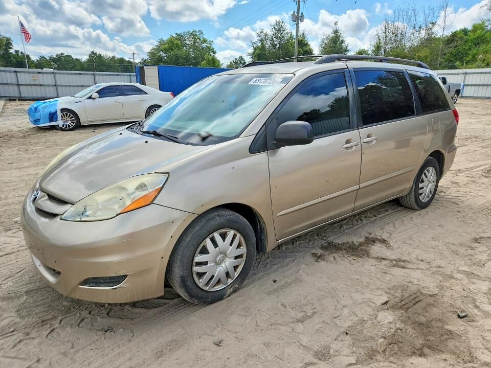 2009 TOYOTA Sienna