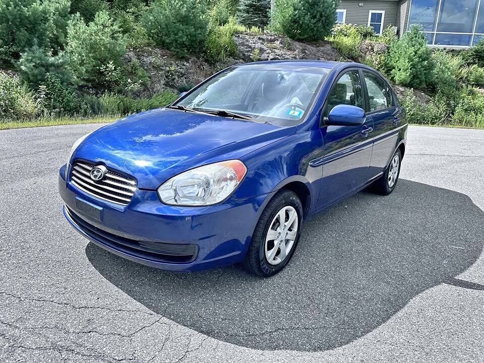 2011 HYUNDAI Accent