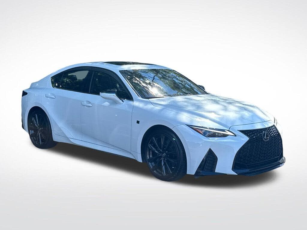 2025 LEXUS IS