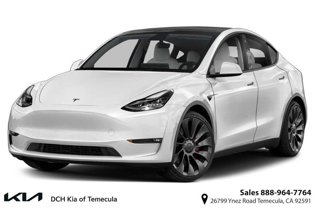 2023 TESLA Model Y