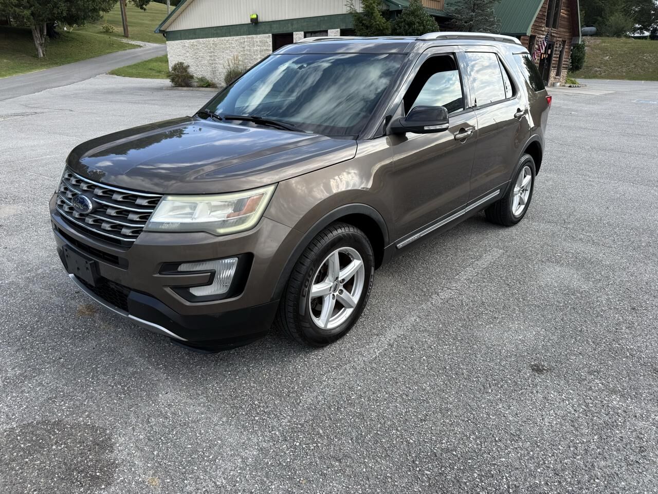 2016 FORD Explorer