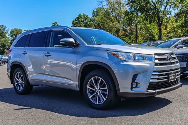 2018 TOYOTA Highlander