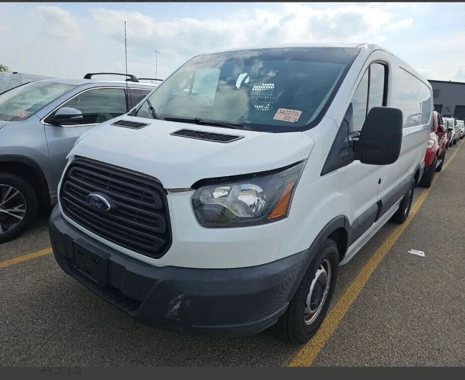 2018 FORD Transit