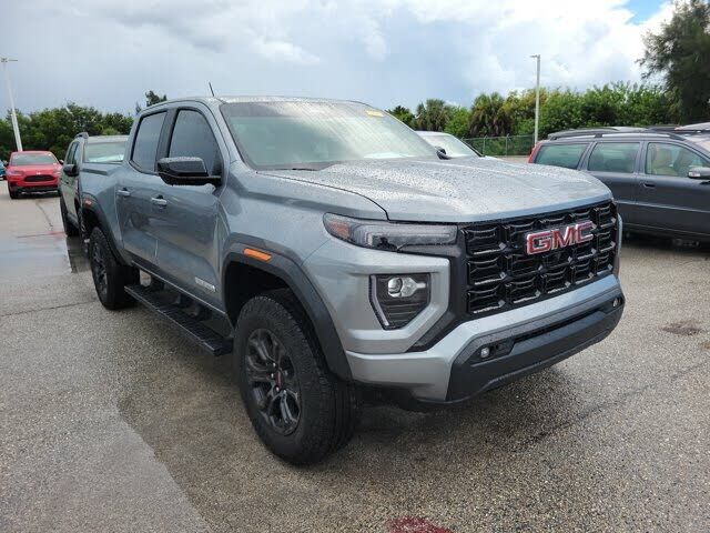 2025 GMC Canyon