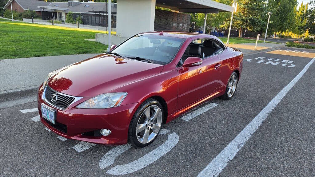 2010 LEXUS IS