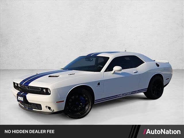 2016 DODGE Challenger