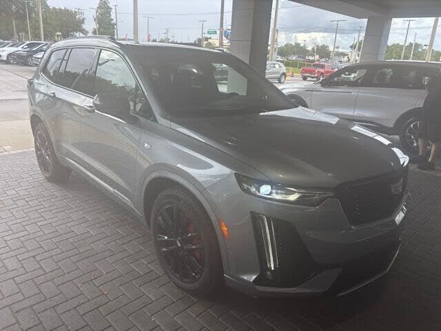2024 CADILLAC XT6