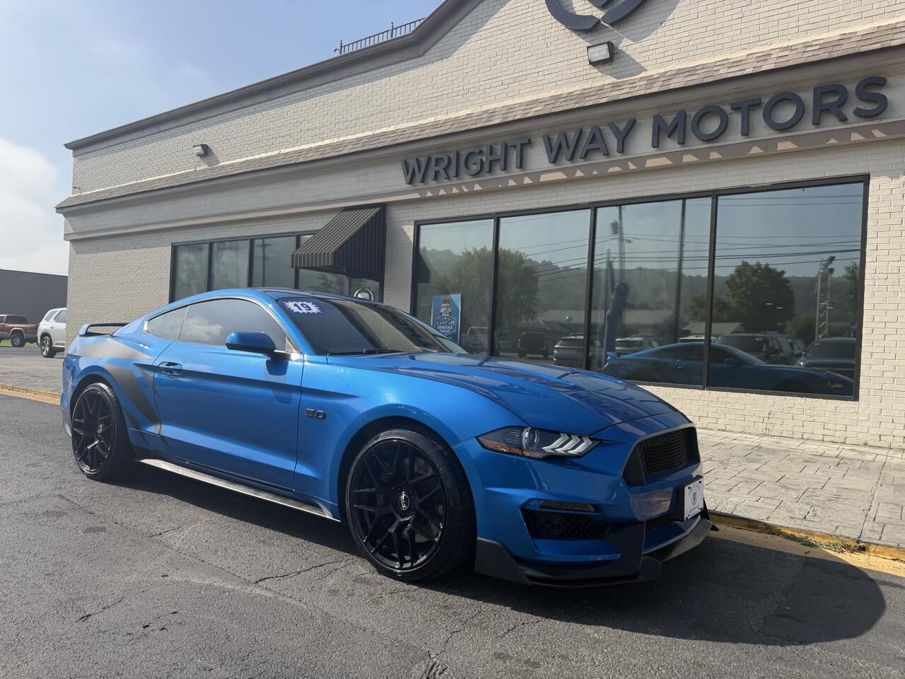 2019 FORD Mustang
