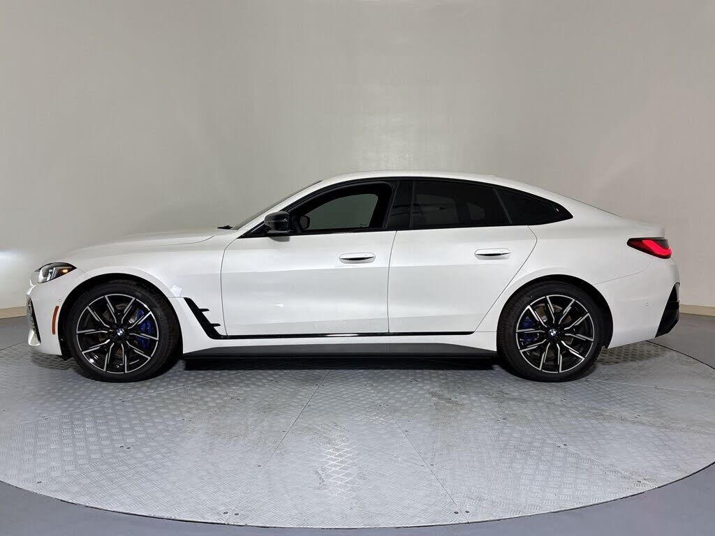 2026 BMW i4