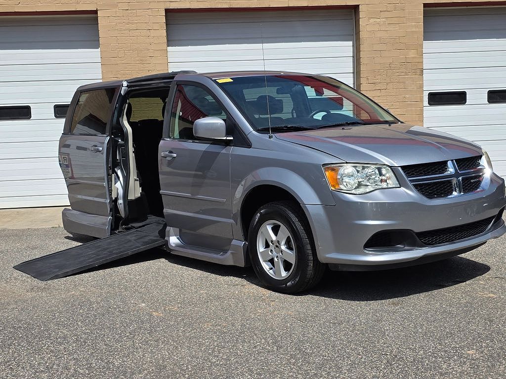 2013 DODGE Grand Caravan