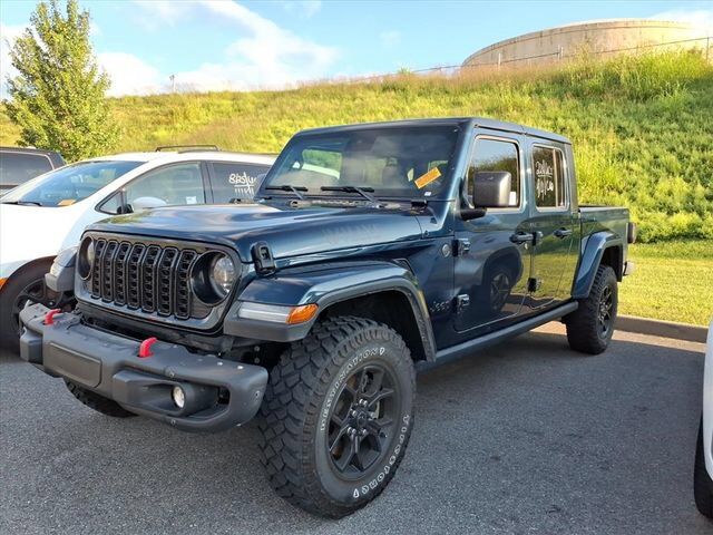 2025 JEEP Gladiator