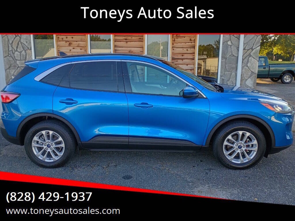 2020 FORD Escape